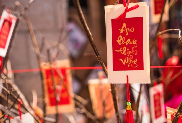 Mùng 2 Tết Bính Ngọ có 4 khung giờ đẹp, hướng đẹp để xuất hành amp;#34;đại cát đại lợiamp;#34;, 4 người này nên kiêng xuất hành - 2