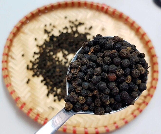 Loại quả chỉ có ở Tây Nguyên, nay thành đặc sản dịp Tết vì có mùi thơm đặc biệt, tốt cho sức khoẻ - 1