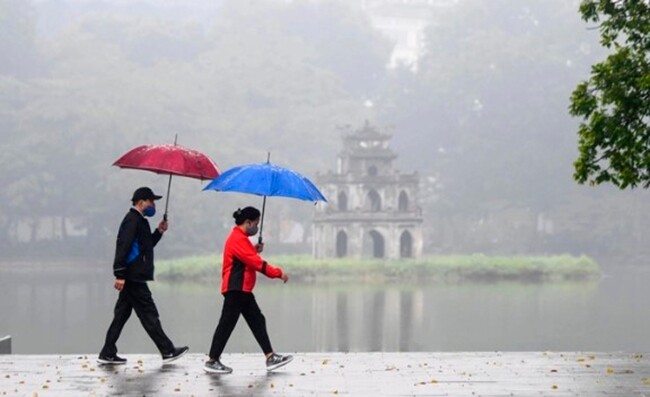 Miền Bắc mưa phùn kém sương mù.