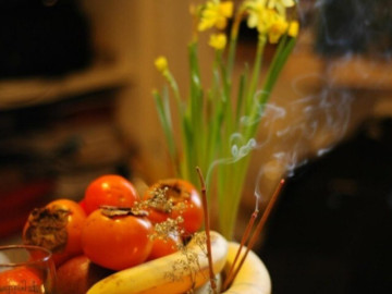 Văn khấn cúng mùng 1 tháng 2 năm Bính Ngọ chuẩn nhất, 2 việc nên làm và 4 điều đại kỵ khi thắp hương để đón phước lộc