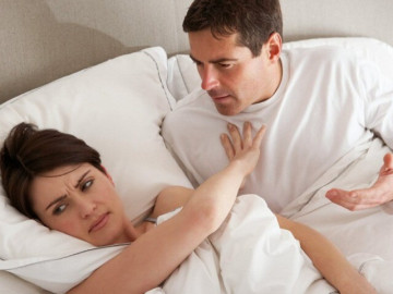 “Chuyện ấy” thưa dần sau tuổi 40: Bình thường của tuổi tác hay tín hiệu hôn nhân đang rạn nứt?