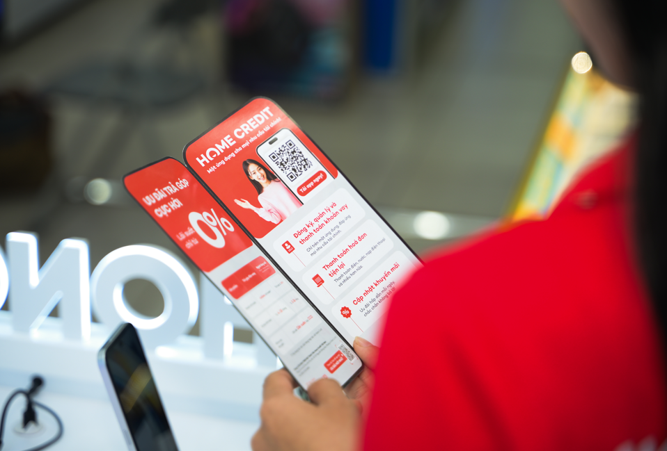 Đa dạng các hình thức trợ lực tài chính từ Home Credit cho người dân