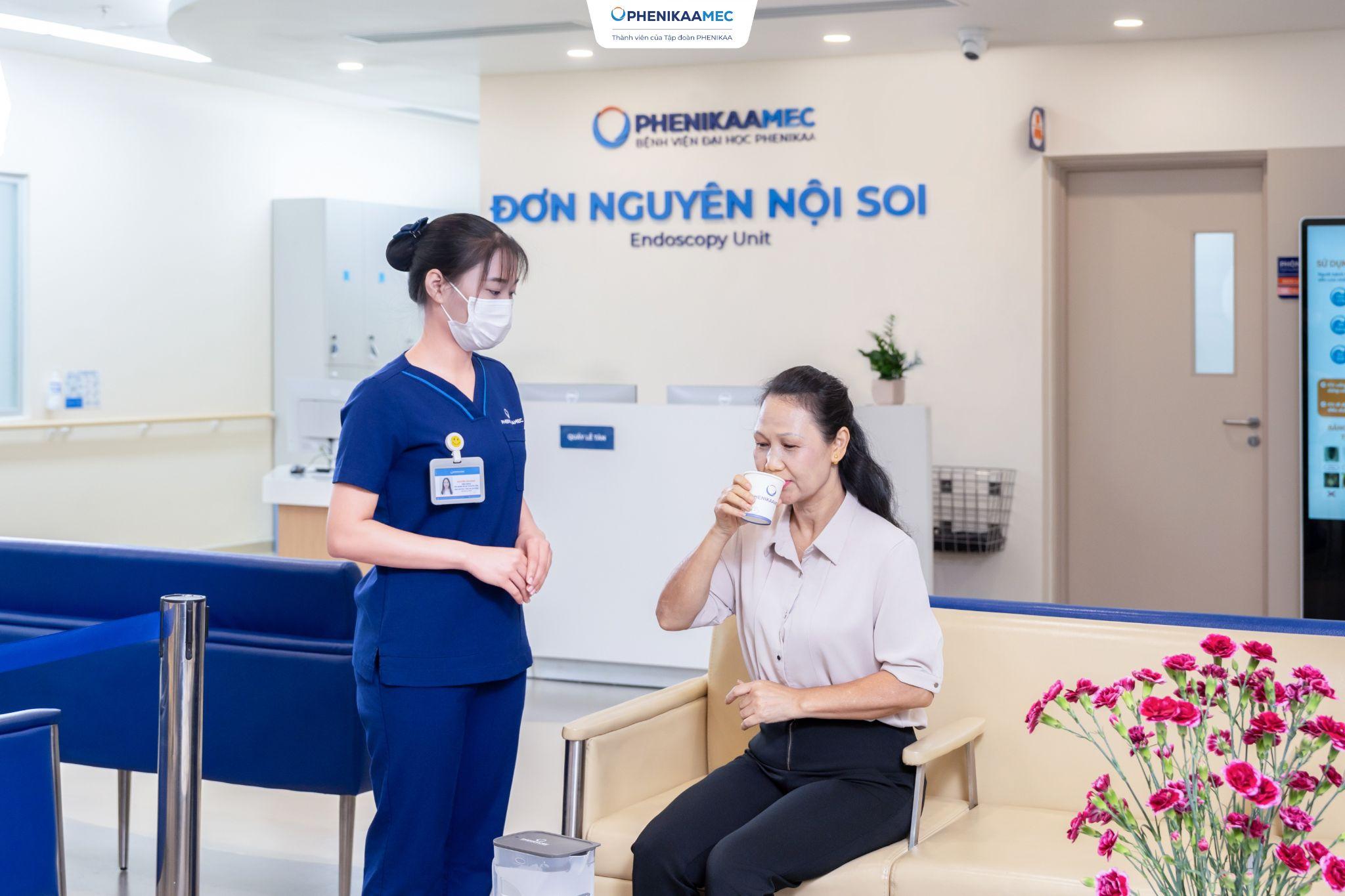 Trung tâm Tiêu hóa PhenikaaMec thực hiện nội soi đại trực tràng theo quy trình đạt chuẩn quốc tế