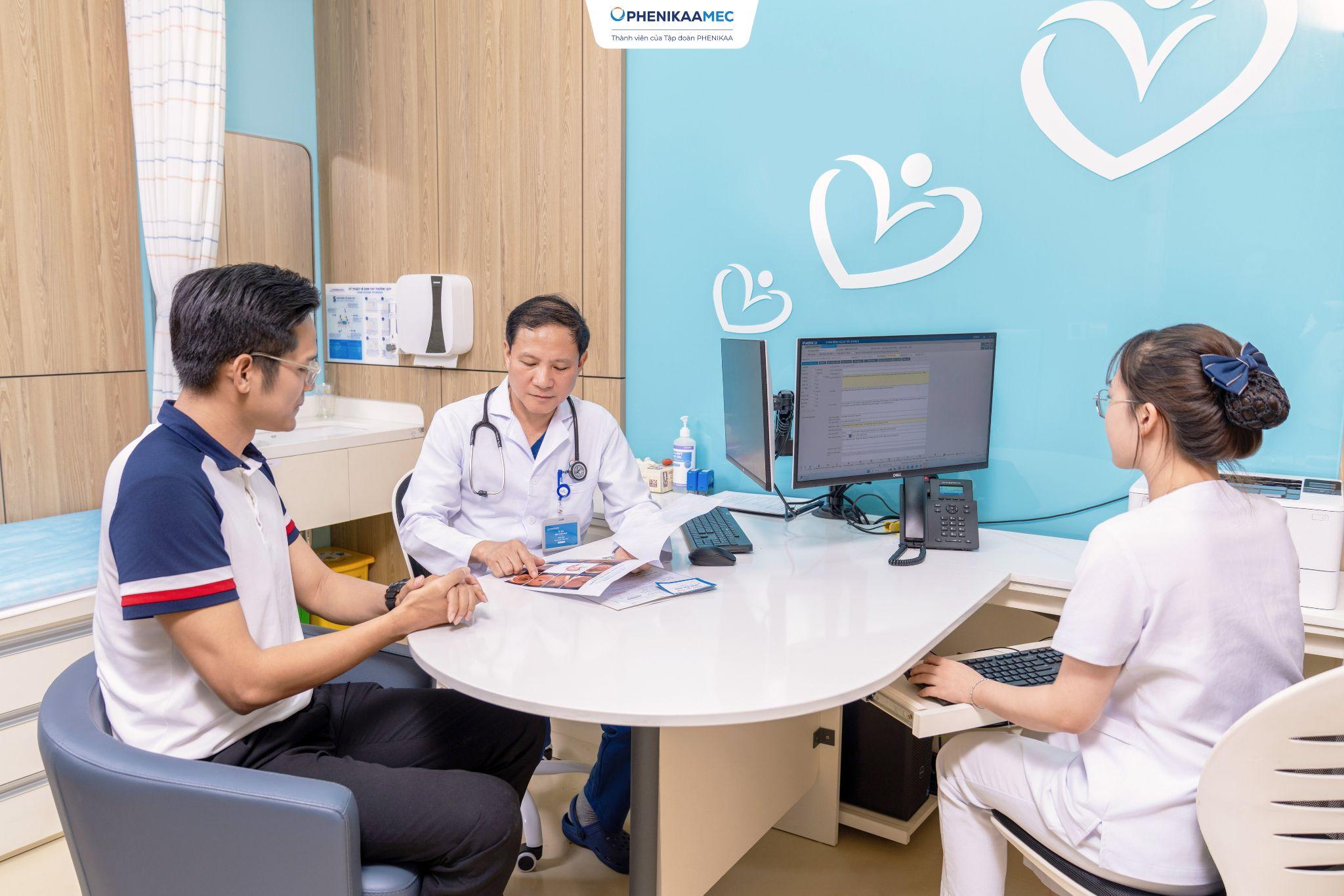 Tầm soát ung thư đại trực tràng được các chuyên gia khuyến cáo nên thực hiện cho người trên 40 tuổi