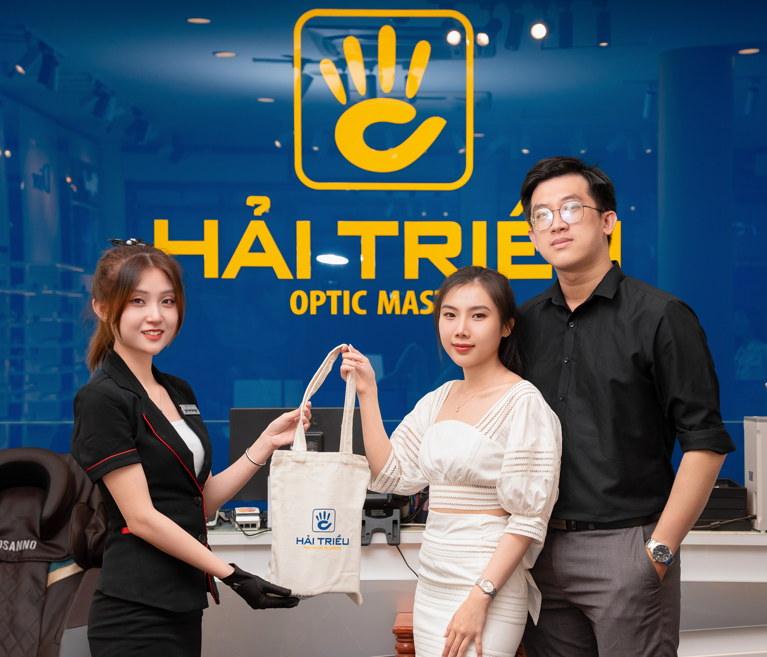 Chính sách bảo hành thể hiện cam kết đồng hành của thương hiệu với khách hàng