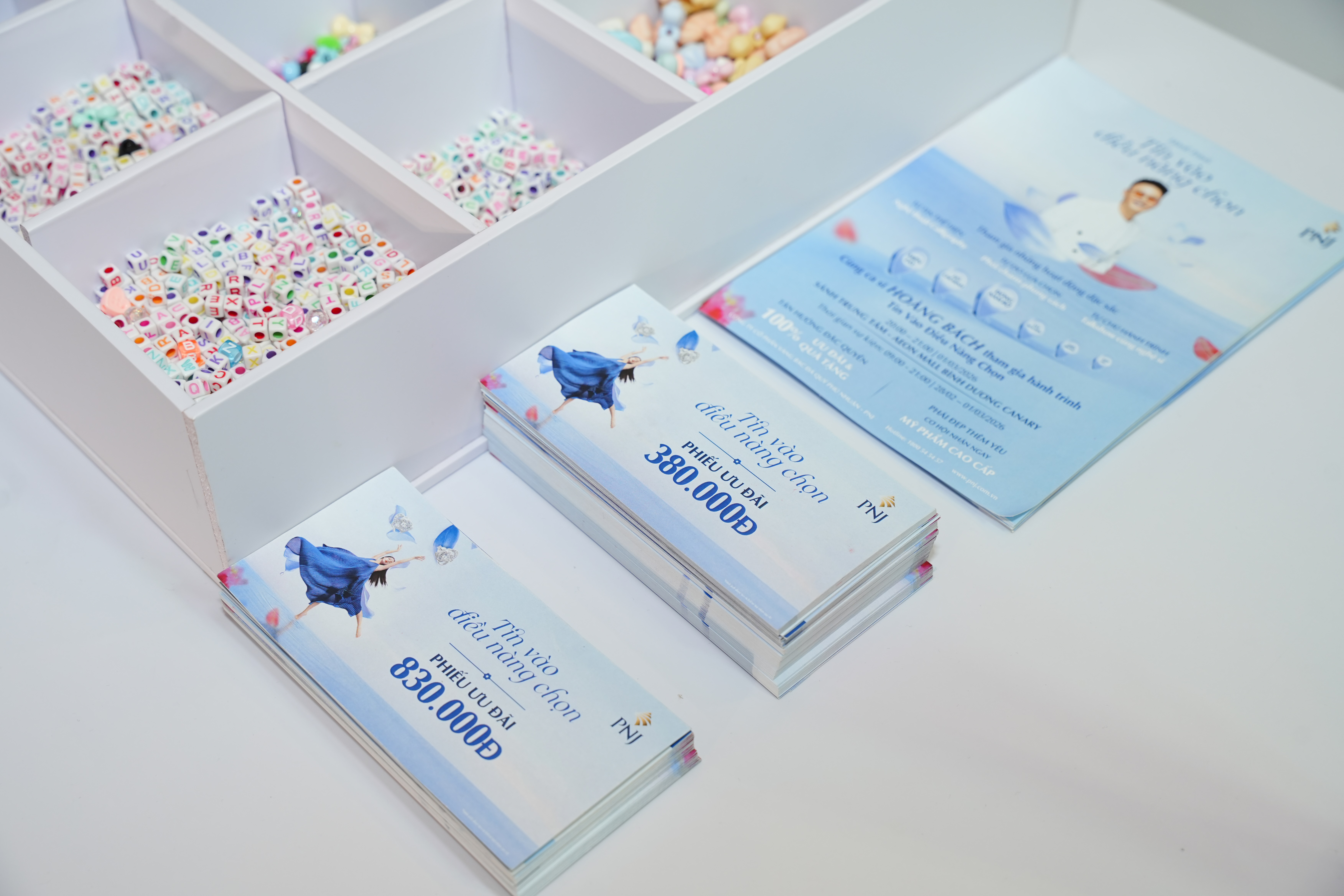 Tham dự sự kiện, phái đẹp có cơ hội tham gia workshop và nhận phiếu ưu đãi từ PNJ. Ảnh: PNJ