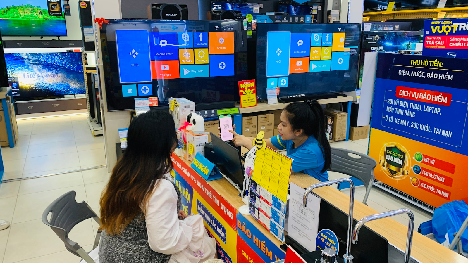 Các ưu đãi tài chính giúp người dùng chủ động ngân sách, dễ dàng sắm trọn bộ thiết bị gia dụng cho gia đình dịp Tết