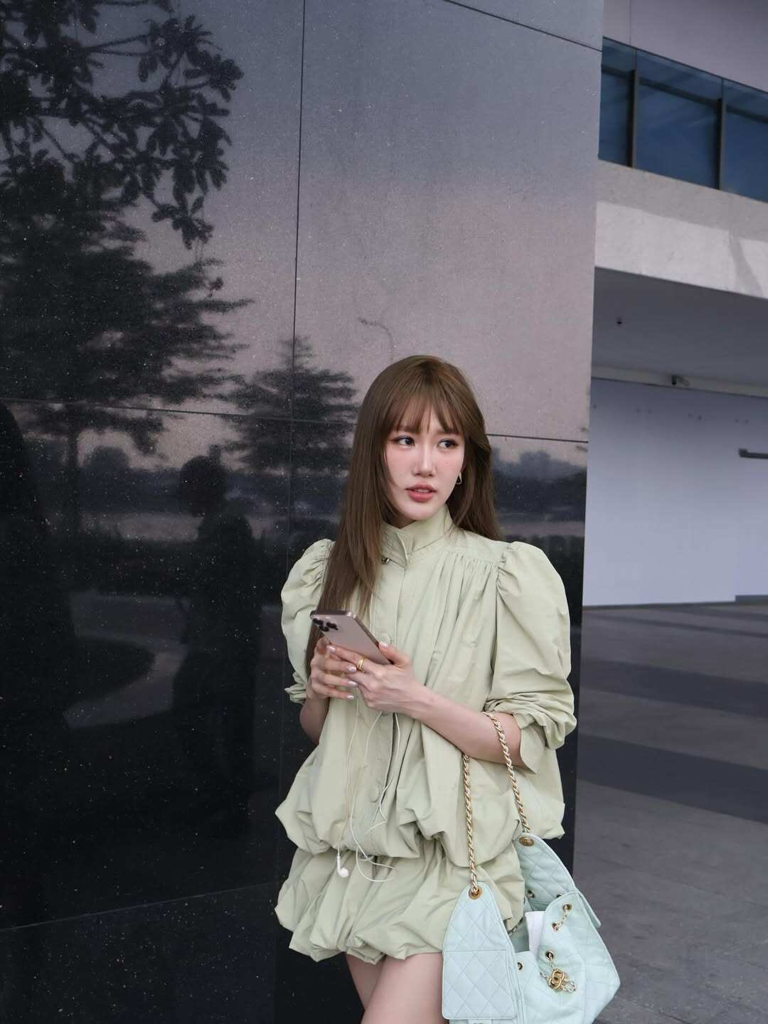 Mỹ nhân Việt lọt đề cử Top 100 gương mặt đẹp nhất thế giới: Từng 3 lần thi hoa hậu, U40 đẹp mê mẩn - 9