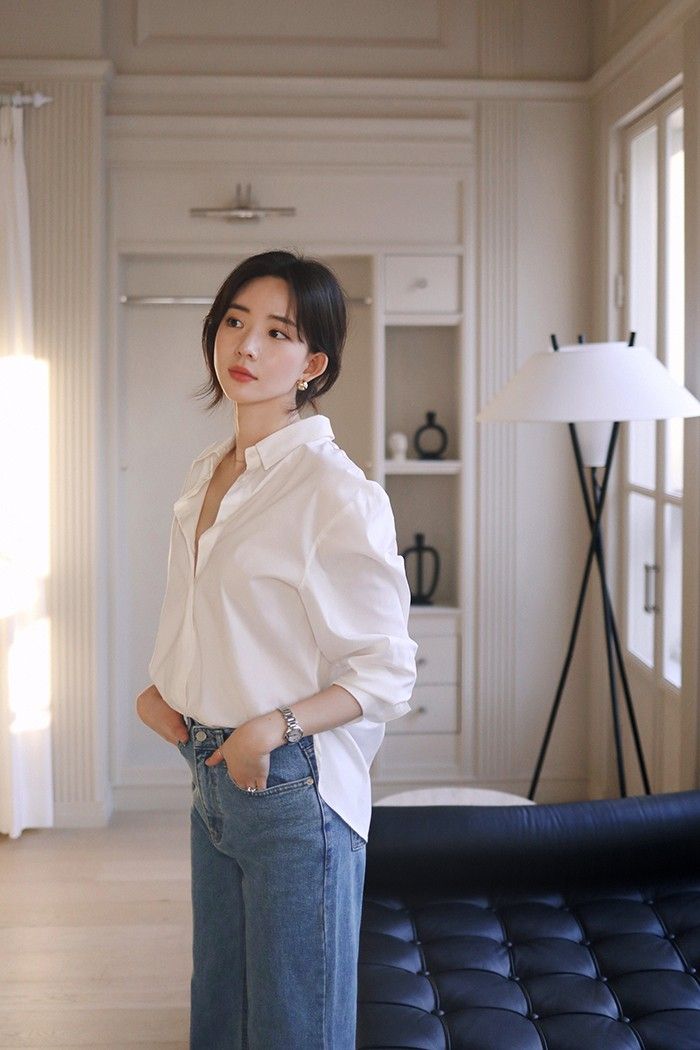 Tủ đồ chẳng có nhiều, mùa xuân tôi vẫn amp;#34;chanh sảamp;#34; nhờ 5 món này, vừa dễ phối lại trông có gu hơn - 1