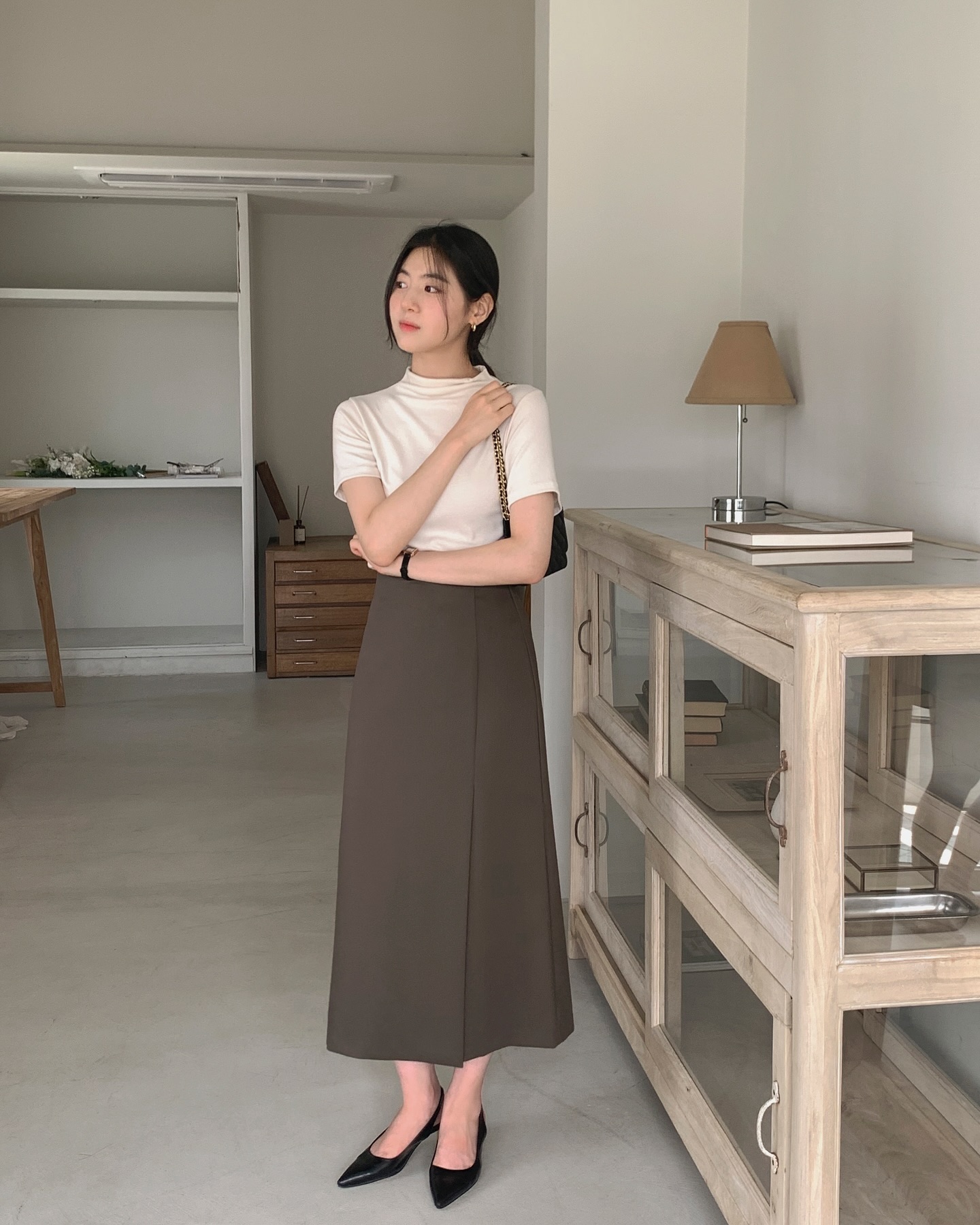 Giữa muôn vàn lựa chọn, đây là 5 items amp;#34;đáng tiềnamp;#34; nhất mà chị em nên sắm, mặc đẹp bền bỉ theo năm tháng - 10