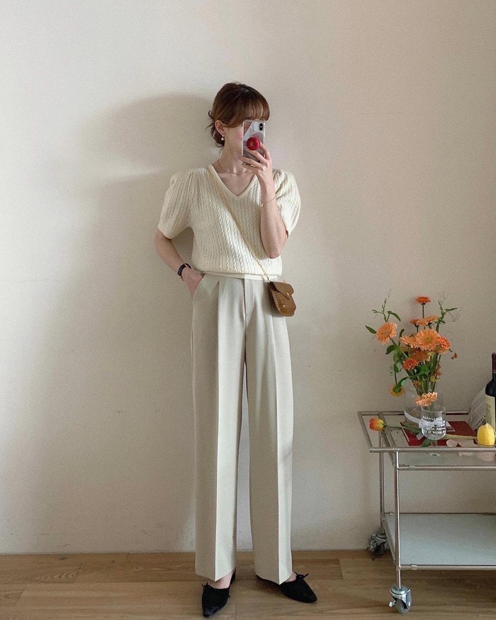 Mùa Hè, các nàng U30+ mặc quần âu theo 4 cách này vừa thanh lịch lại mát mẻ, đi làm hay đi chơi đều đẹp - 11