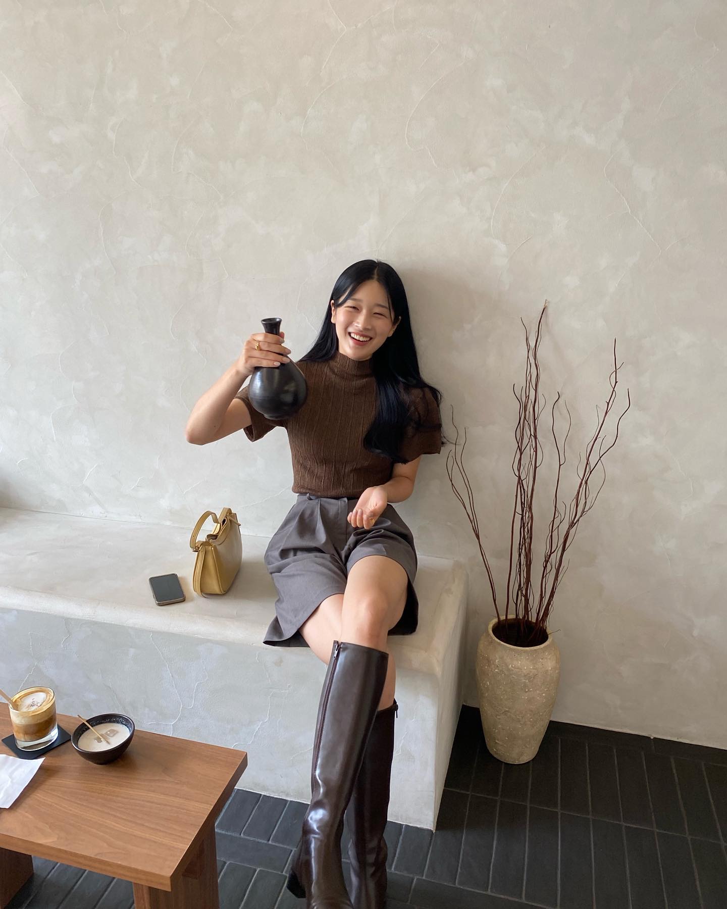 5 kiểu giày tối giản đáng sắm nhất dịp Tết 2026, phối kiểu nào cũng hợp mà chẳng lo lỗi thời - 13