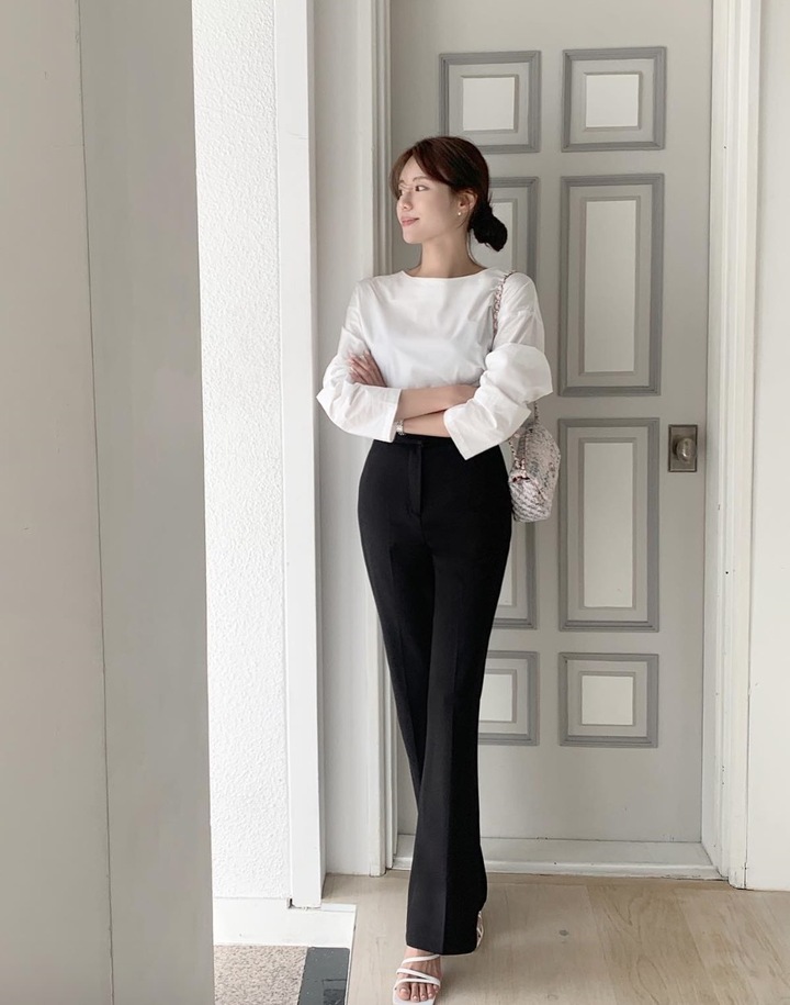 Quần đen phối cùng 4 kiểu áo đích thị là amp;#34;sách mẫuamp;#34; mặc đẹp, chị em học theo mà không cần nghĩ nhiều - 13