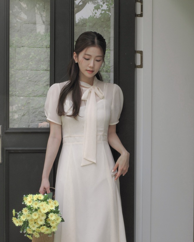 Hè này chị em đừng mặc mãi đồ rộng, đổi sang 5 items này để trông cao ráo và thanh lịch hơn - 14