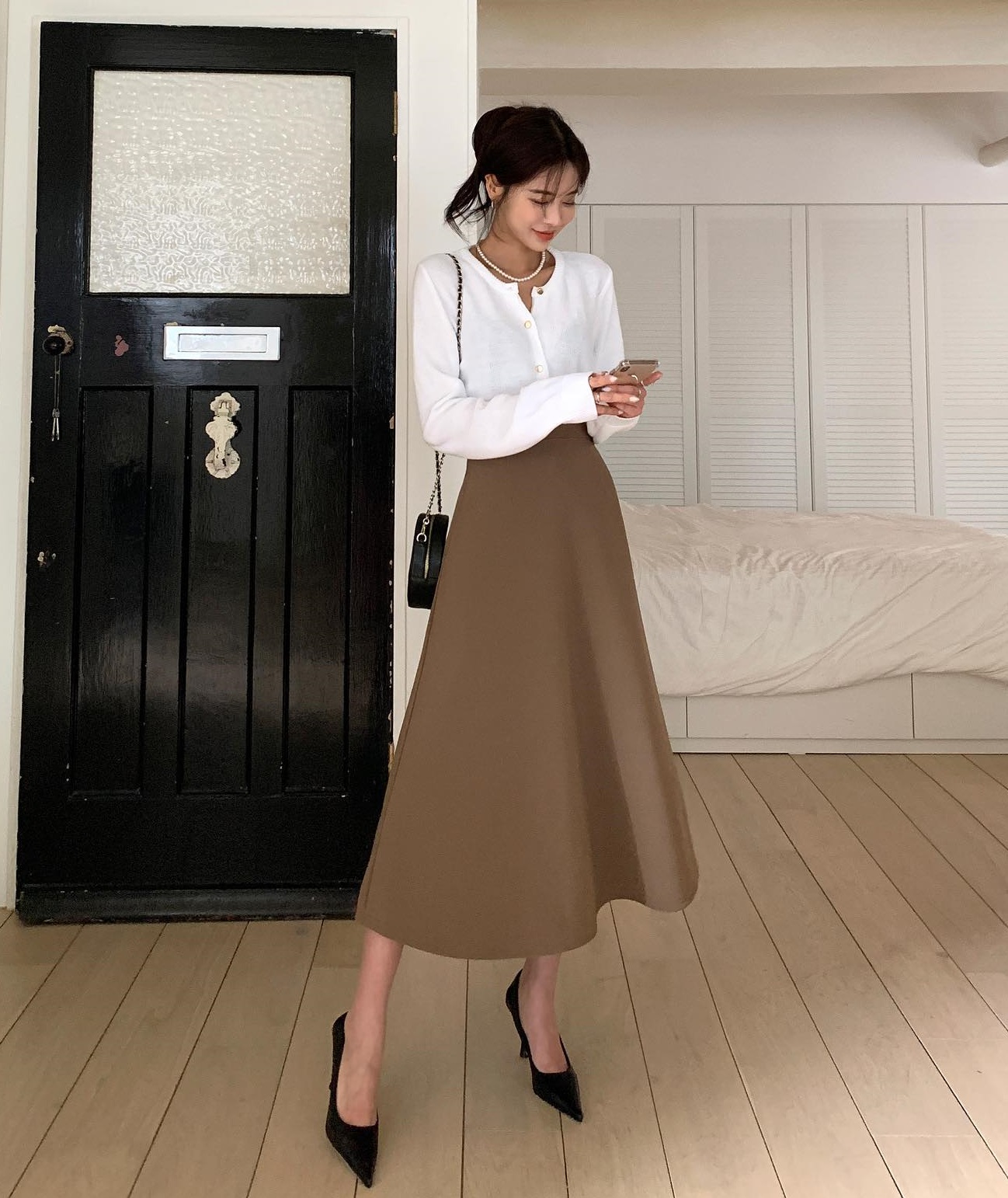 Tủ đồ toàn quần áo bình dân nhưng vẫn amp;#34;sang ngầmamp;#34; nhờ 5 món được xem như amp;#34;bảo chứngamp;#34; mặc đẹp - 17