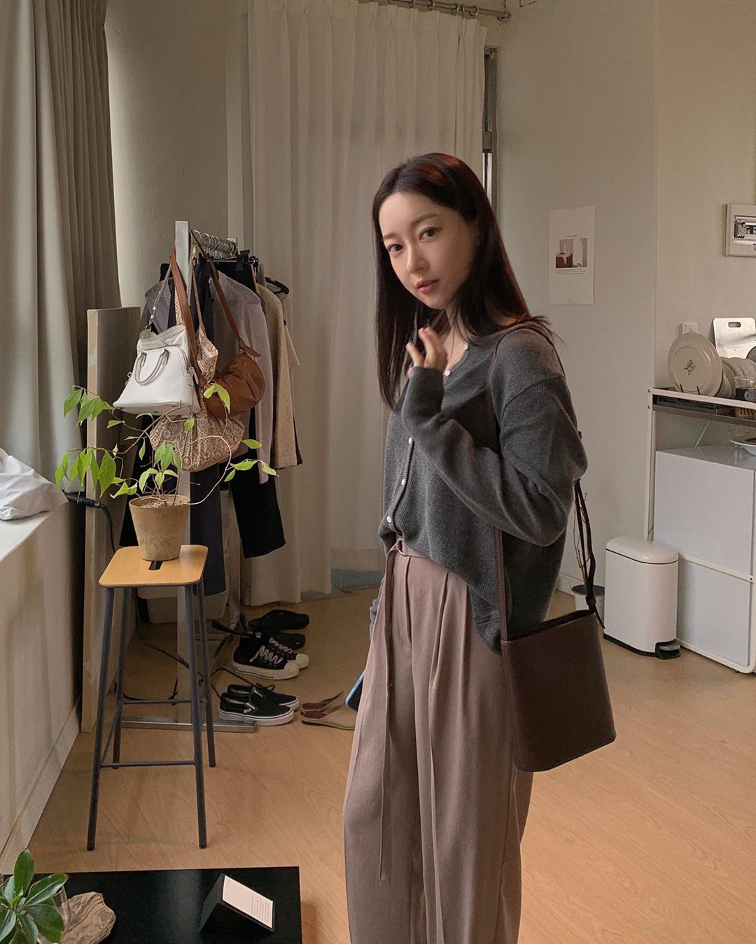 Đã tìm ra 5 kiểu quần amp;#34;chân áiamp;#34; của chị em trong dịp Tết này, diện lên vừa thanh lịch lại trẻ trung hẳn ra - 13