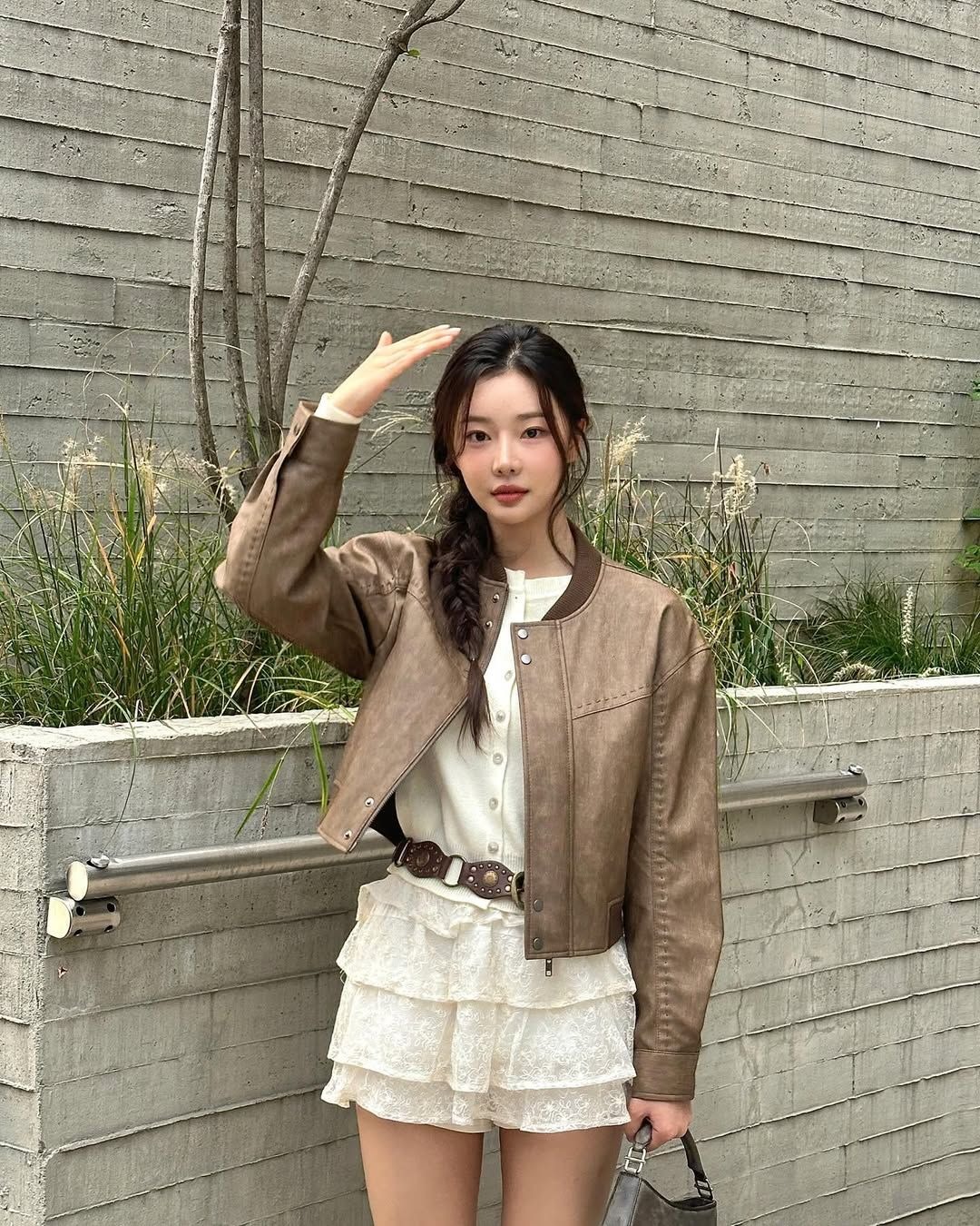 Hội amp;#34;mặc đẹpamp;#34; mách 4 kiểu áo khoác đáng sắm nhất dịp Tết 2026, chị em diện lên trẻ hơn tuổi lại amp;#34;hack dángamp;#34; khéo - 4