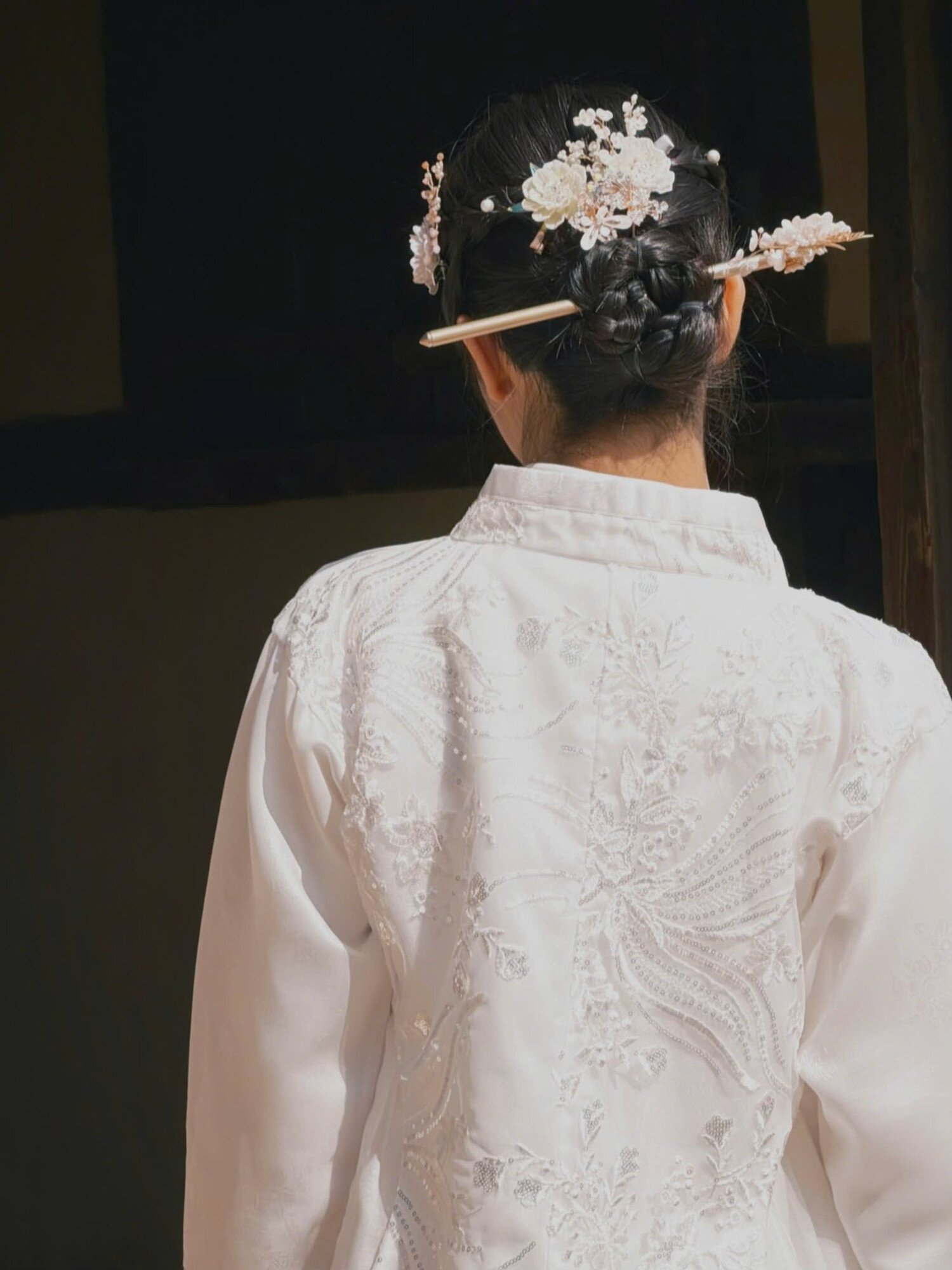 Hoa hậu Thanh Thủy được khen amp;#34;như xé truyện bước raamp;#34; trong trang phục hanbok - 4