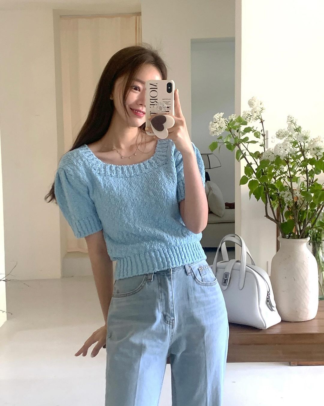 Năm 2026 chị em thích mặc tối giản nhưng vẫn muốn amp;#34;sang ngầmamp;#34;, đây chính 5 món thời trang nhất định phải có - 5