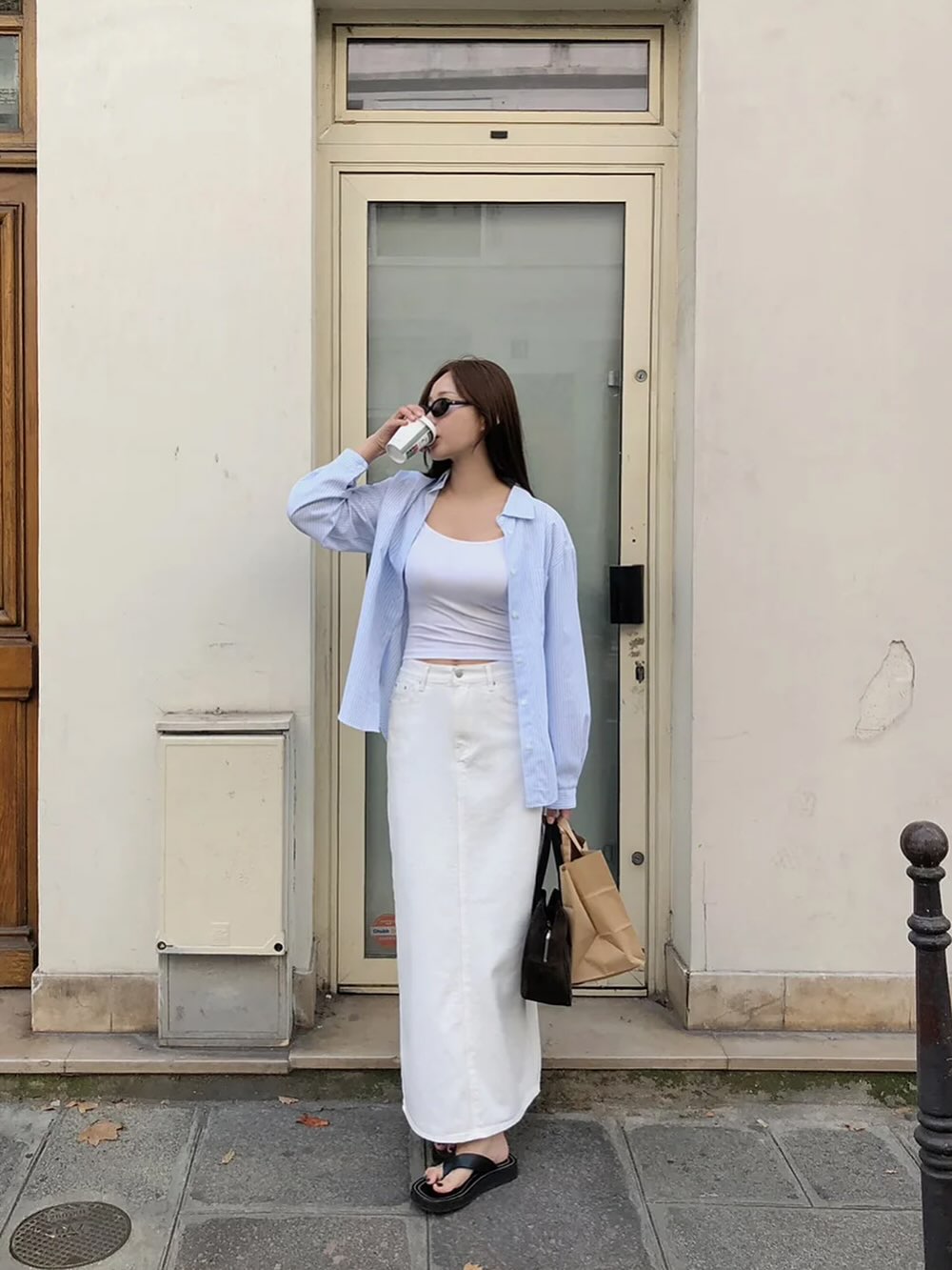 Bước sang mùa hè, chị em amp;#34;ăn gianamp;#34; tuổi cực đỉnh nhờ 5 món thời trang này, dễ phối thành nhiều outfit - 5