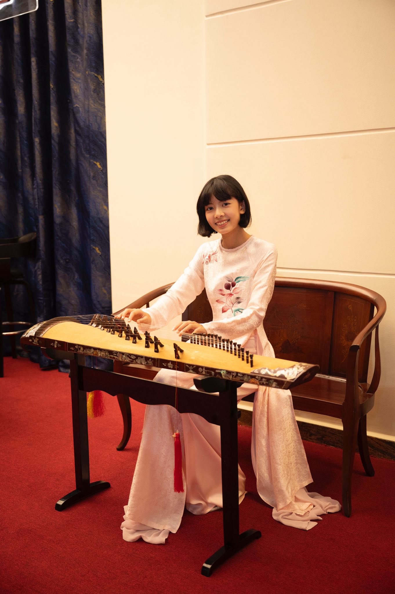 Con gái thứ hai là An Như được nhận xét như bản sao của diễn viên. An Như năm nay 14 tuổi, vóc dáng cao, gầy, làn da nâu khỏe khoắn. Cô bé đam mê nhiều môn thể thao như bóng rổ, điền kinh, bơi lội.