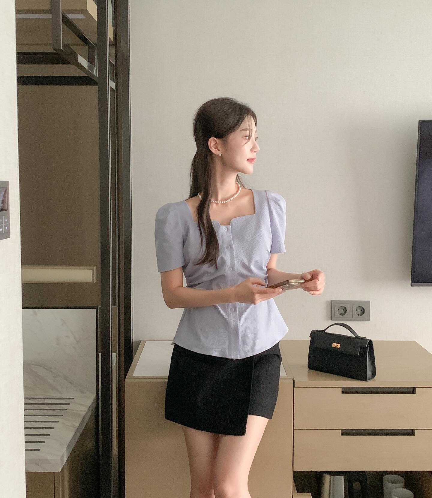 Giữa muôn vàn lựa chọn, đây là 5 items amp;#34;đáng tiềnamp;#34; nhất mà chị em nên sắm, mặc đẹp bền bỉ theo năm tháng - 7