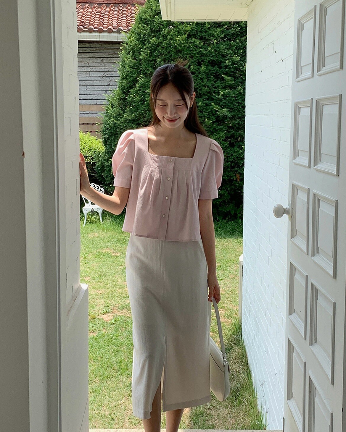 Đi làm sau Tết chưa biết mặc gì? Đây là 5 gợi ý giúp chị em vừa đẹp dáng lại không cần nghĩ nhiều - 8