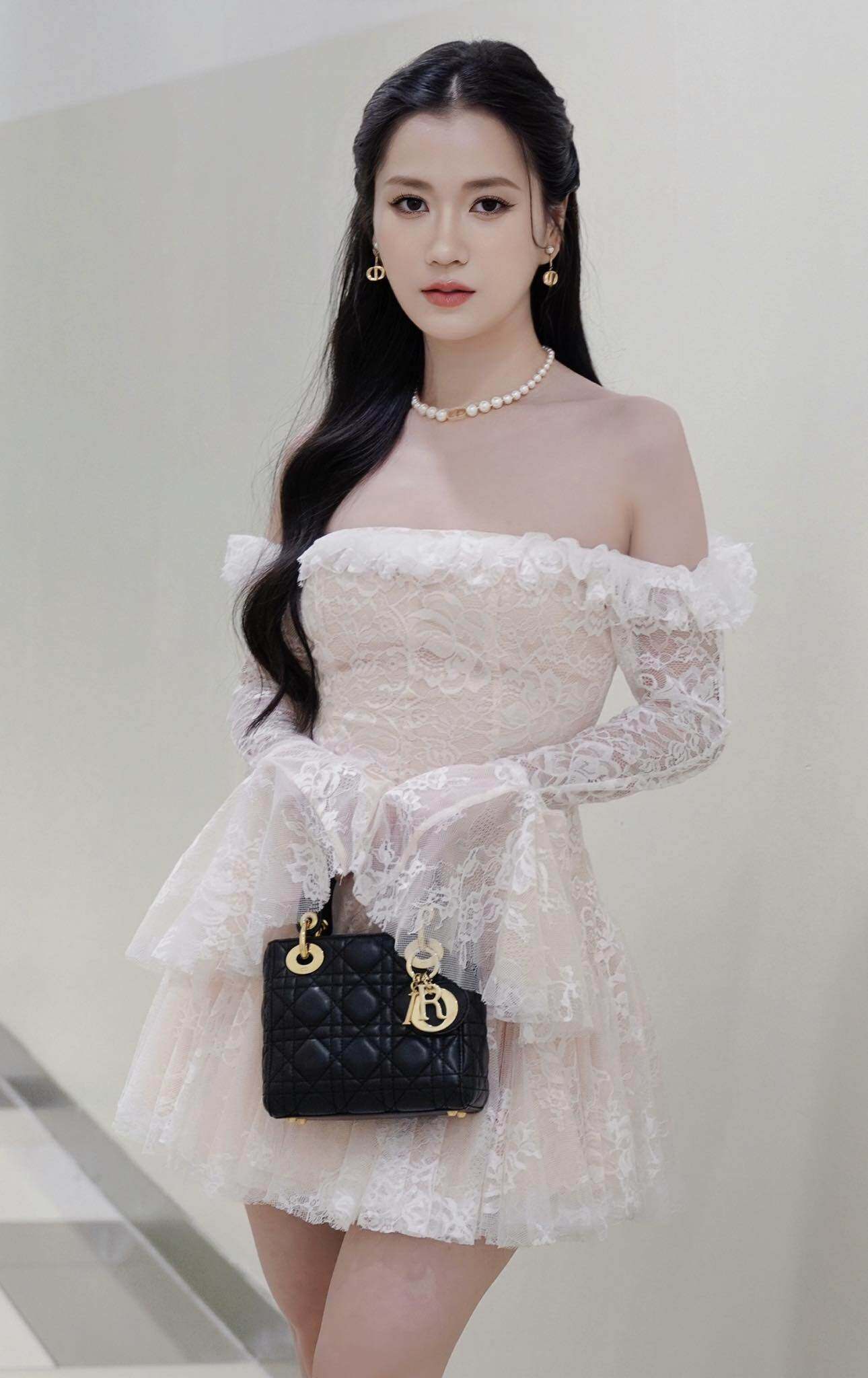 Mỹ nhân miền Nam đầu tiên tham gia Táo Quân: U40 amp;#34;lão hóa ngượcamp;#34; đẹp mơn mởn, đến đồng nghiệp suýt không nhận ra - 5