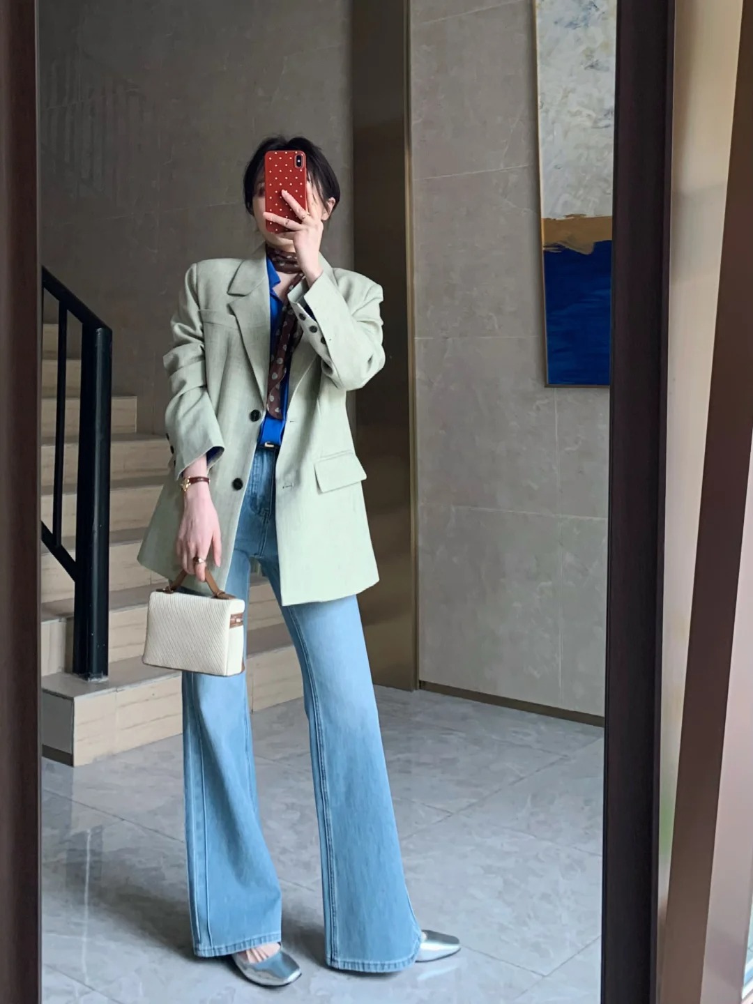 Giữa muôn vàn lựa chọn, đây là 5 items amp;#34;đáng tiềnamp;#34; nhất mà chị em nên sắm, mặc đẹp bền bỉ theo năm tháng - 13