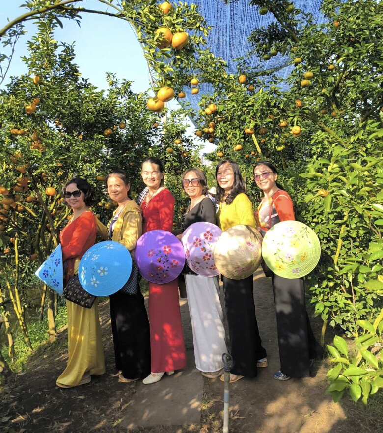 Cách Tp.hcm 3 Tiếng Chạy Xe Có Một Amp;#34;Vương Quốc Quýt Hồngamp;#34;, Khách Du Lịch Thích Mê Ghé Check-In Mỗi Ngày - 2