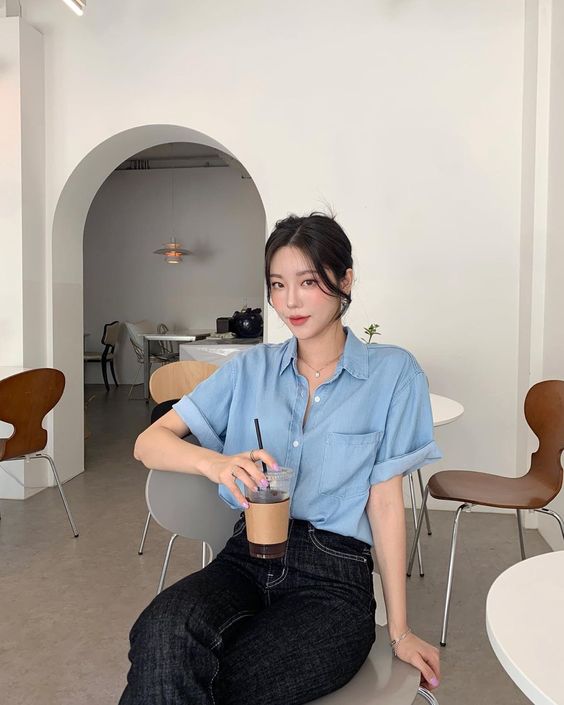 Tủ đồ có đủ 4 áo sơ mi này là chuẩn bài, qua Tết mặc đi làm vẫn amp;#34;chanh sảamp;#34; lại không sợ lỗi mốt - 7