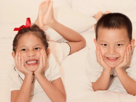 Vẻ đáng yêu tuổi lên 6 của Lisa - Leon nhà Hồ Ngọc Hà