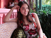 Đẹp - Nhan sắc ít son phấn của dâu út tương lai nhà Jonathan Hạnh Nguyễn