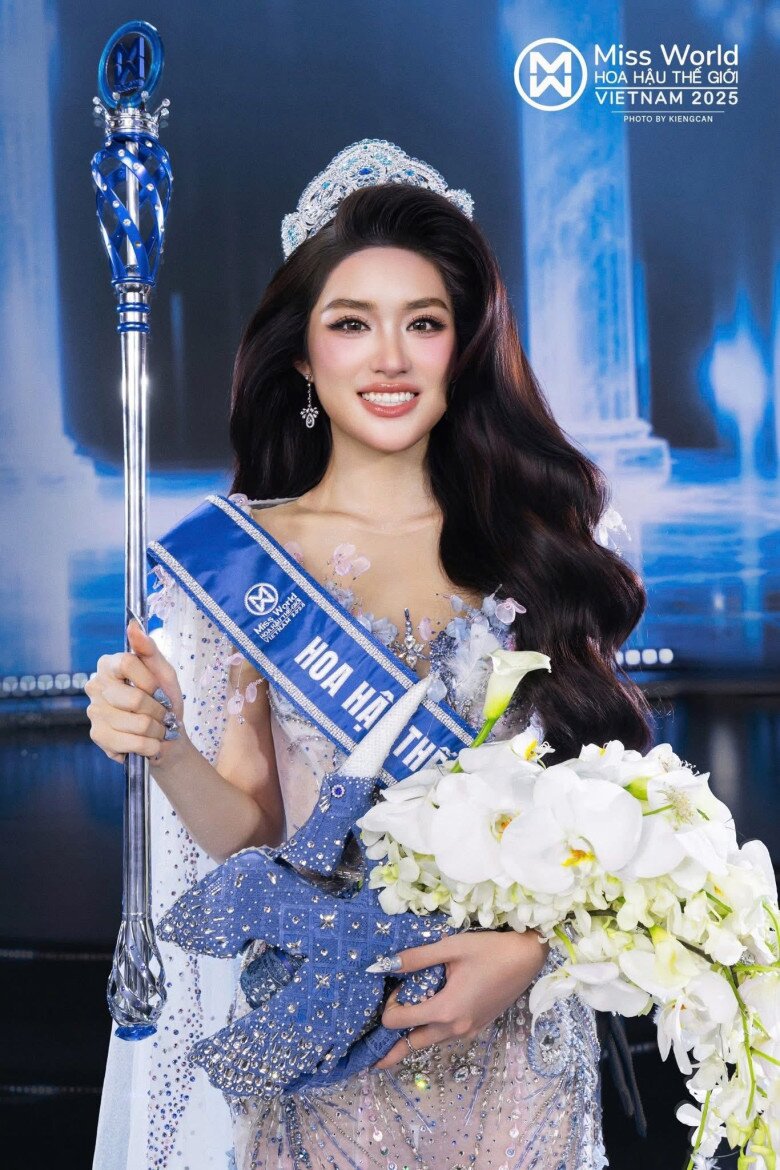 Phan Phương Oanh trở thành đại diện Việt Nam tiếp theo, sau Hoa hậu Bảo Ngọc đến với Miss World. 