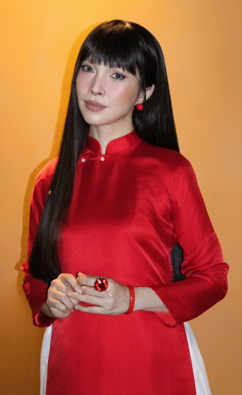 Suốt hành trình hoạt động nghệ thuật, Hiền Thục giữ vững sức hút nhờ giọng hát ngọt ngào, trong trẻo.