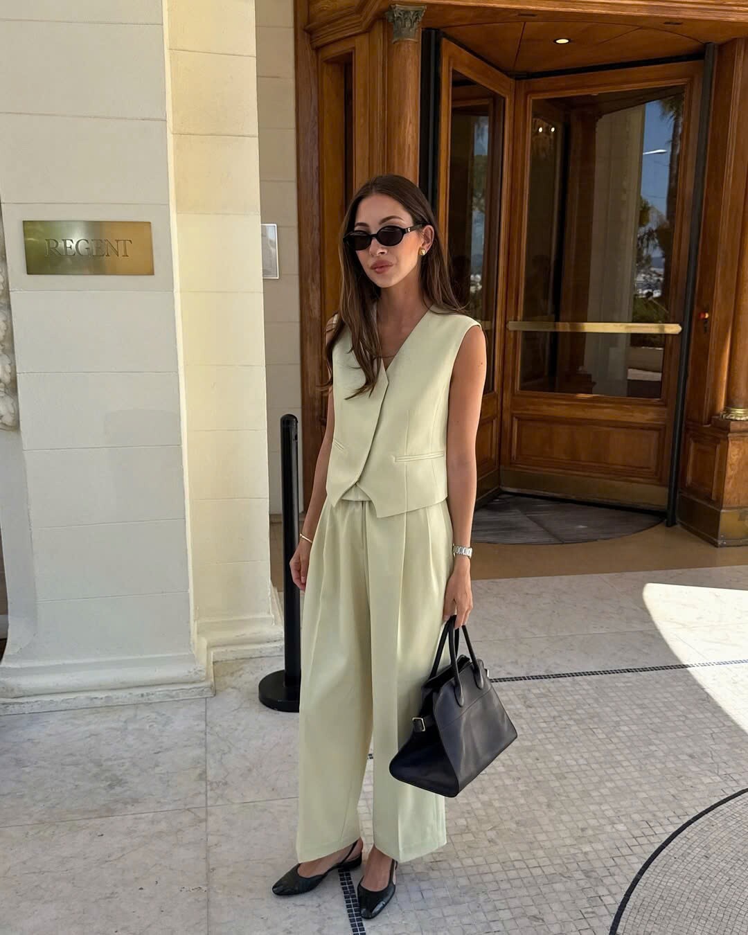 Mặc sao để mỗi ngày đến công ty vừa đẹp lại amp;#34;chanh sảamp;#34;? Học lỏm 5 nguyên tắc vàng từ blogger thời trang - 5