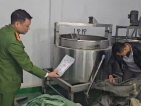 Vụ phá 2 đường dây thuốc giả: Có loại chứa chất cấm gây đột quỵ, suy tim