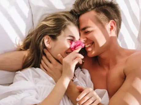 Đâu là kiểu quan hệ được nhiều cặp đôi thực hiện nhất, có một lưu ý đặc biệt nếu muốn được thăng...