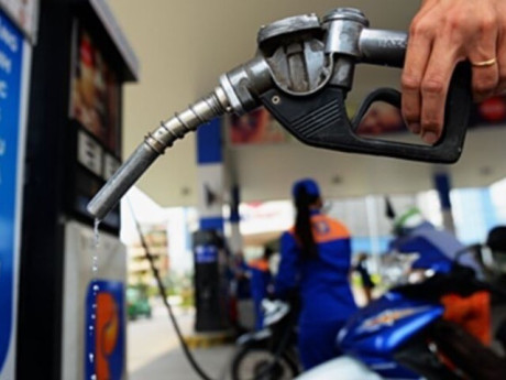 Cập nhật giá xăng dầu hôm nay 12/3: Bật tăng trở lại