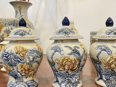 Hũ gạo đặt ở đâu trong bếp để hút tài lộc và vượng khí năm 2026? Những lưu ý phong thủy nhiều người chưa biết