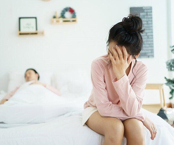 Nhiều chị em tỏ ra lo lắng khi cơ thể có những tín hiệu bất thường, nhất là về nhu cầu tình dục. Ảnh minh họa. 