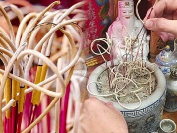 Dịp cuối năm nên rút chân nhang Thần tài vào ngày nào để mọi việc thuận lợi?