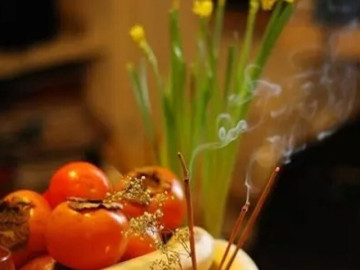 Chuyên gia phong thủy chỉ cách thắp hương đêm giao thừa đúng nhất