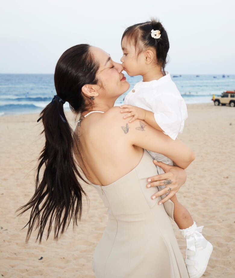 Sinh con giấu kín danh tính bố đứa trẻ, ca sĩ Bảo Anh đặt tên “độc lạ” cho ái nữ vì suốt ngày bám dính mẹ - 4