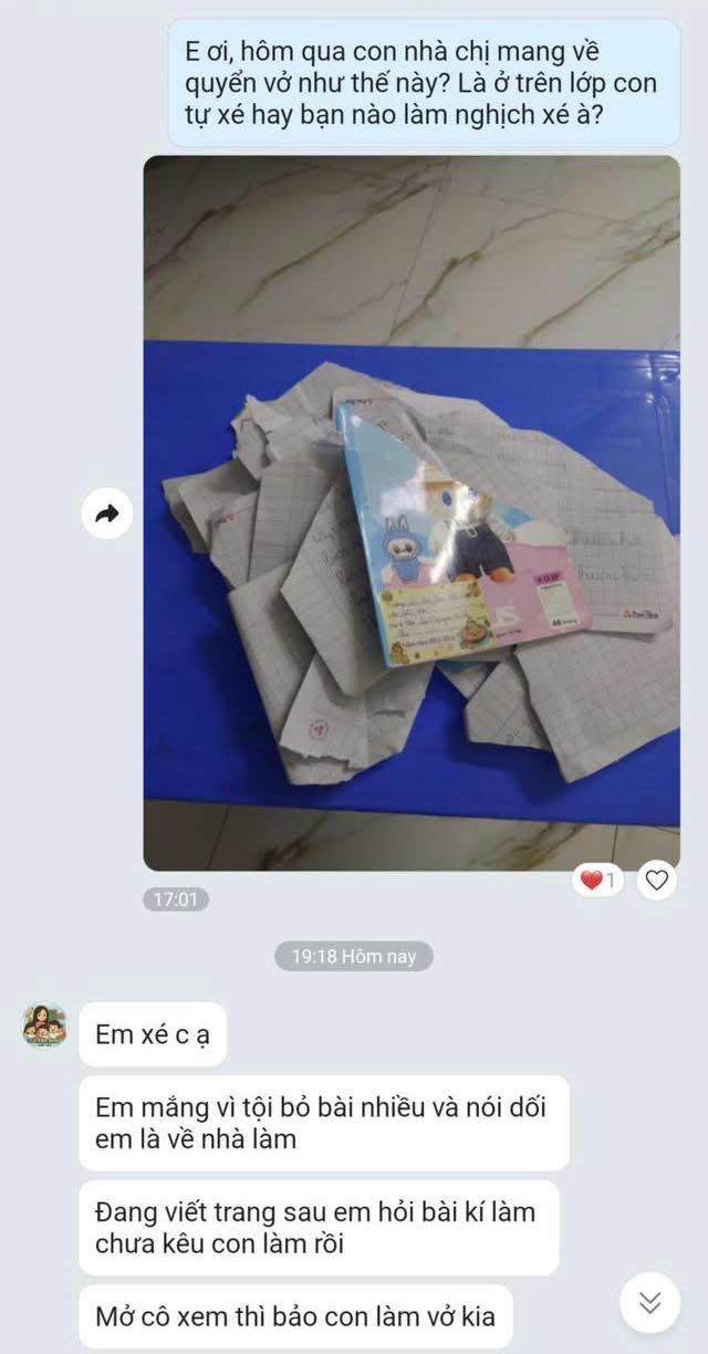 Đoạn tin nhắn giữa phụ huynh và cô giáo lớp con.