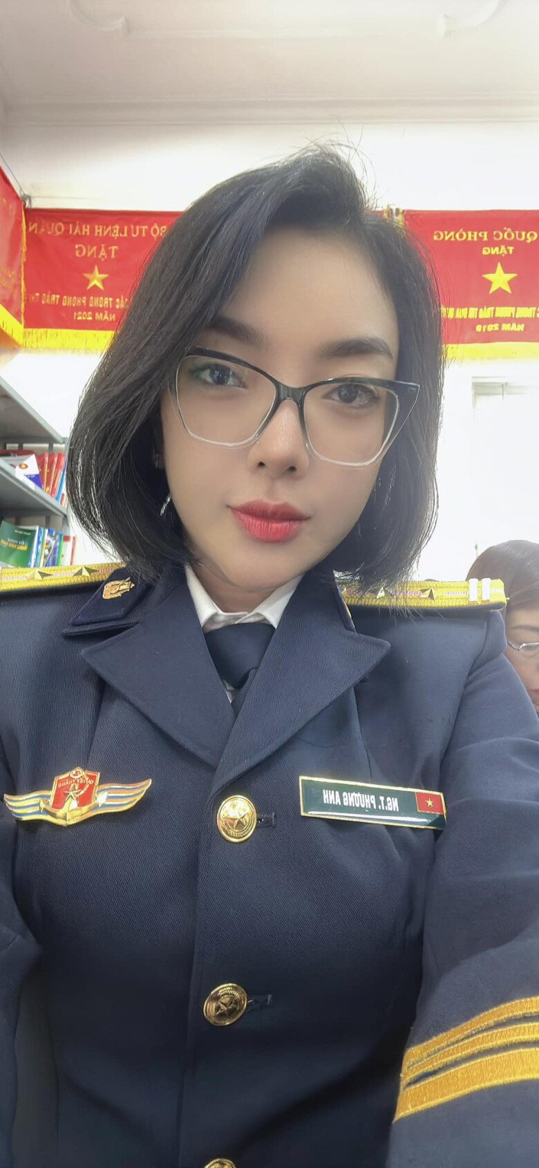 Đẻ 2 con rồi nhưng Phương Anh vẫn trẻ đẹp nõn nà.