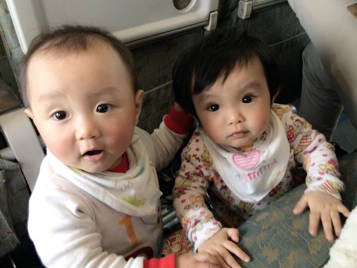 Cặp sinh đôi nhà nữ ca sĩ.