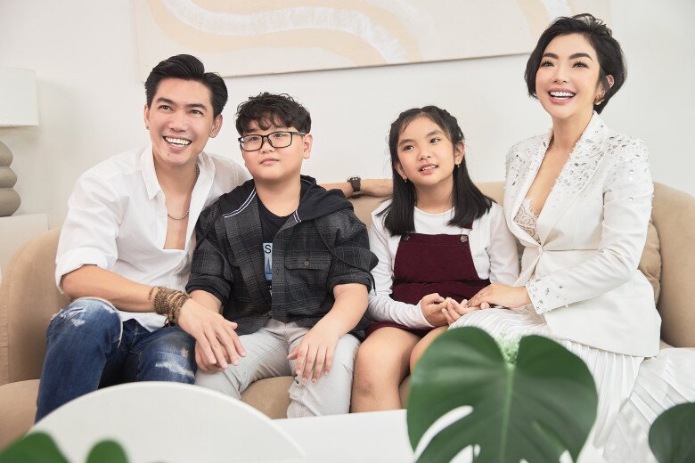 Nữ NSƯT mang hàm Thượng tá, lấy chồng Pakistan sinh đôi 1 trai 1 gái, đẻ xong đẹp nõn nà khiến chồng yêu say đắm - 8