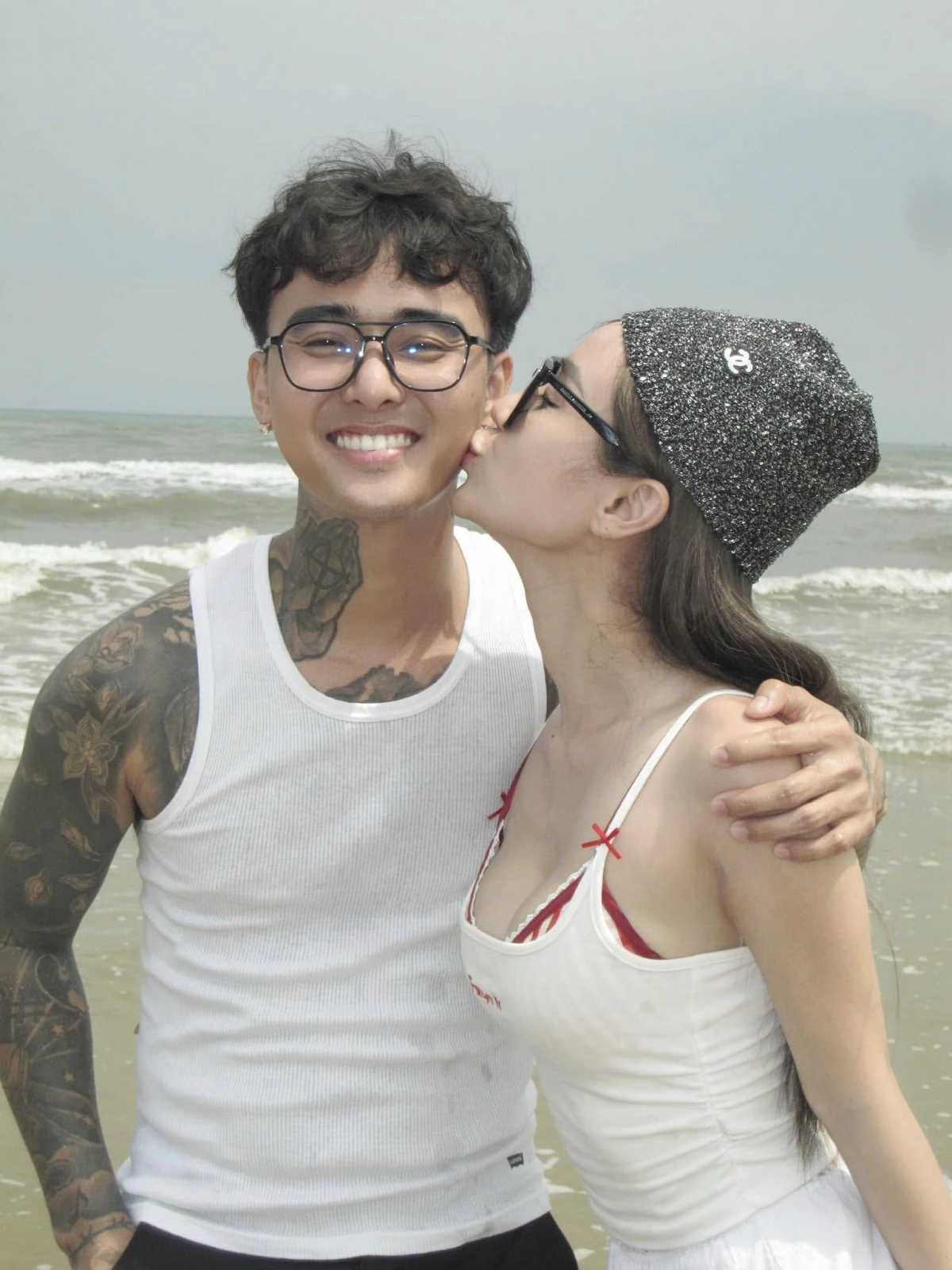 Xôn xao đoạn camera ghi lại cảnh Đạt G đối xử với con riêng của Cindy Lư trước cửa nhà - 1