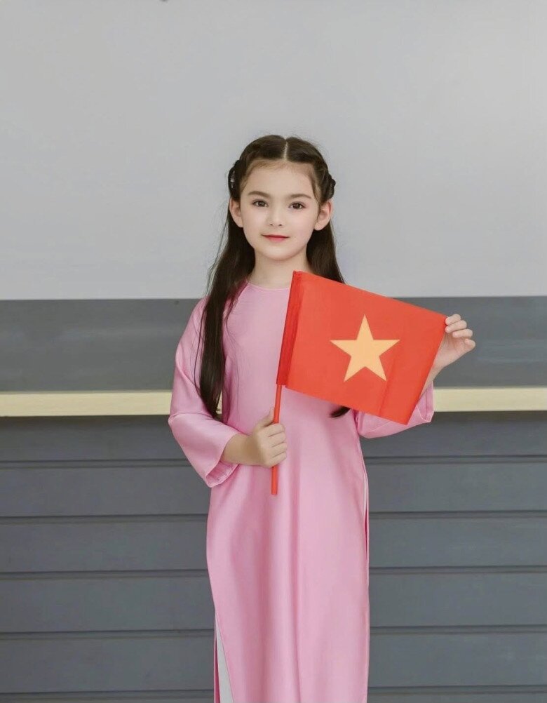 Diện mạo con gái lai Tây ít người biết của Song Luân: xinh như Hoa hậu, mắt to, da trắng sáng cuốn hút - 4